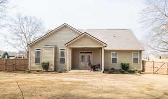 110 Coal Creek Dr, Boiling Springs, SC 29316