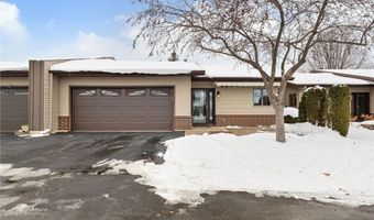 400 Oakland Pl NE 9, Austin, MN 55912