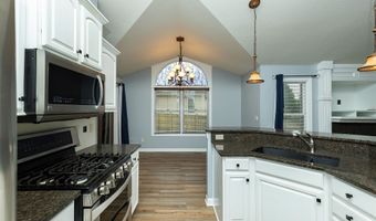 1736 Ashwood Dr SW, Altoona, IA 50009