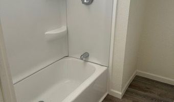 565 Harbor Dr, Bullhead City, AZ 86442