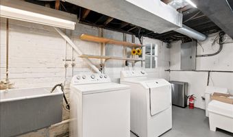 2800 S ARLINGTON RIDGE Rd, Arlington, VA 22202
