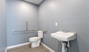 14 W Natick Rd, Warwick, RI 02886