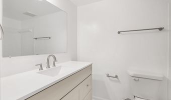 11210 CHERRY HILL Rd 111, Beltsville, MD 20705