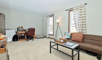 672 Garys Dr, Antioch, IL 60002