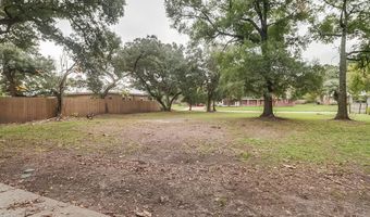 2605 Evergreen Ln, Biloxi, MS 39531