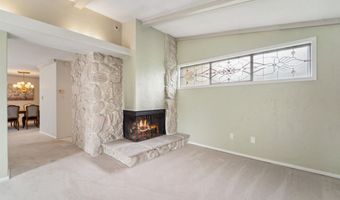 1231 W NICOLET Cir, Appleton, WI 54914