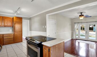 37 Maxwell Rd, Indianapolis, IN 46217