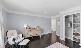 20102 DESERT FOREST Dr, Ashburn, VA 20147