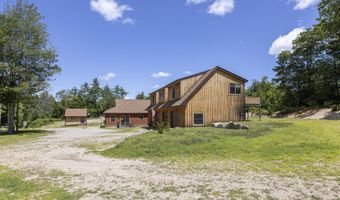 2 Firefly Dr, Baldwin, ME 04091