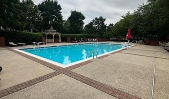 1002 Timberbrooke Dr, Bedminster, NJ 07921