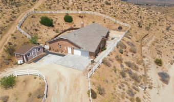 9696 Milpas Dr, Apple Valley, CA 92308