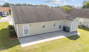 3786 Dover Dr, Ayden, NC 28513