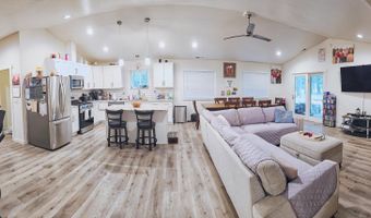 389 Hardy Loop, Bonners Ferry, ID 83805