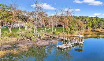 62 Dudley Ave, Bluffton, SC 29909
