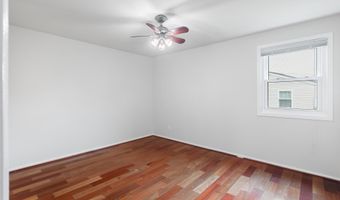 5814 LARPIN Ln, Alexandria, VA 22310