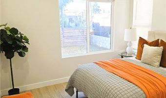 7040 3rd, Los Angeles, CA 90043