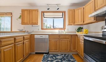 68 Main St, Acton, MA 01720