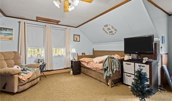 121 Heather St, Cranston, RI 02920