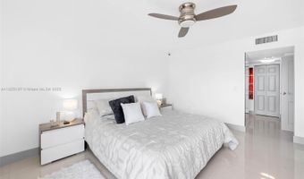 3675 N Country Club Dr 1006, Aventura, FL 33180