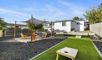 8255 Orchard Ave, La Mesa, CA 91942