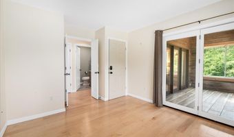 98 Woodview Hts, Bradford, NH 03221