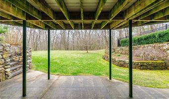208 Tourtellot Hill Rd, Glocester, RI 02814