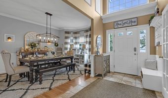 6 Surle Ct, Bayville, NJ 08721