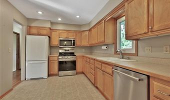 759 Hull Rd, Anoka, MN 55303