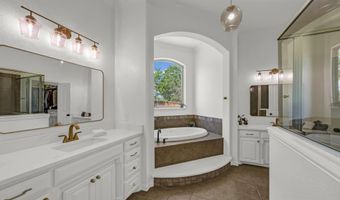 381 Creek Bend Dr, Aledo, TX 76008