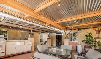 883 W Nicolet St, Banning, CA 92220