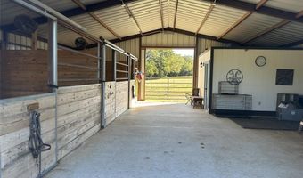 579 County Road 1670, Alvord, TX 76225