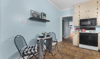 203 5th St, Abbeville, LA 70510