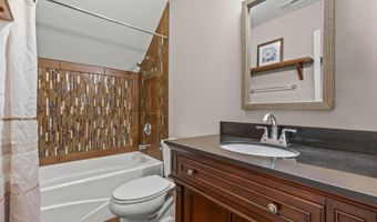39403 State Route 689, Albany, OH 45710