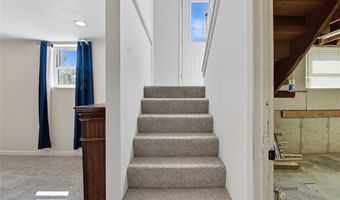 2348 Roland Dr, Arnold, MO 63010