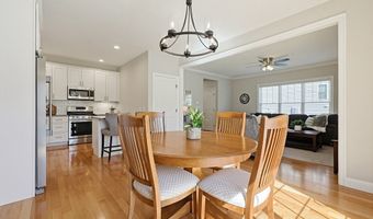 142 Bellwood Cir 142, Bellingham, MA 02019