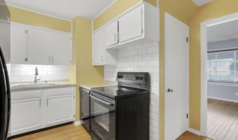 1213 E 25th Ave, Columbus, OH 43211