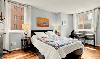 1024 N UTAH St 616, Arlington, VA 22201