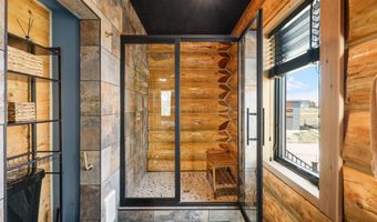 13876 Bates Creek Ln, Casper, WY 82604