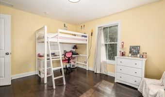 127 Putnam Park Rd, Bethel, CT 06801