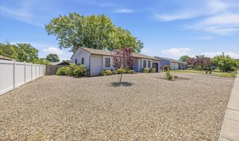 60 Pelican Dr, Bayville, NJ 08721