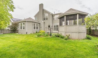 2324 Tracy Ln, Algonquin, IL 60102