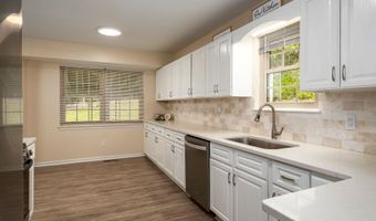1324 W NAVAJO Dr, Alabaster, AL 35007