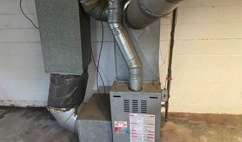615 E South St, Albion, IN 46701