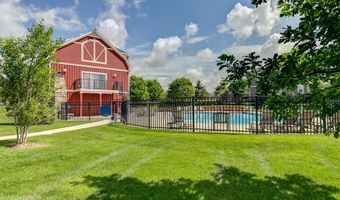 11614 Laketowne Vw, Albertville, MN 55301
