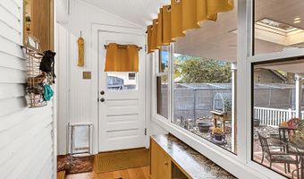 104 E 5TH Ave, Cheyenne, WY 82001