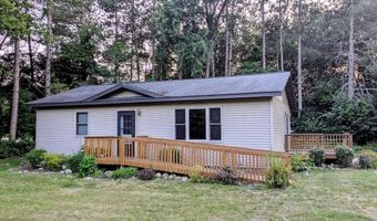 975 County Road Z, Arkdale, WI 54613