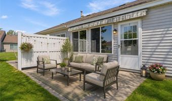 6240 157th St W, Apple Valley, MN 55124