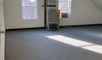 133 Central St 2L, Warwick, RI 02886