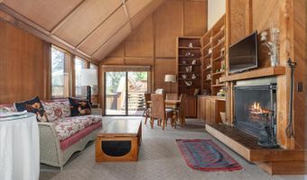 1008 Bear Valley Rd, Bear Valley, CA 95223