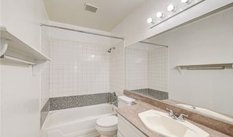 4040 Castle Cove Dr 4040, Las Vegas, NV 89108